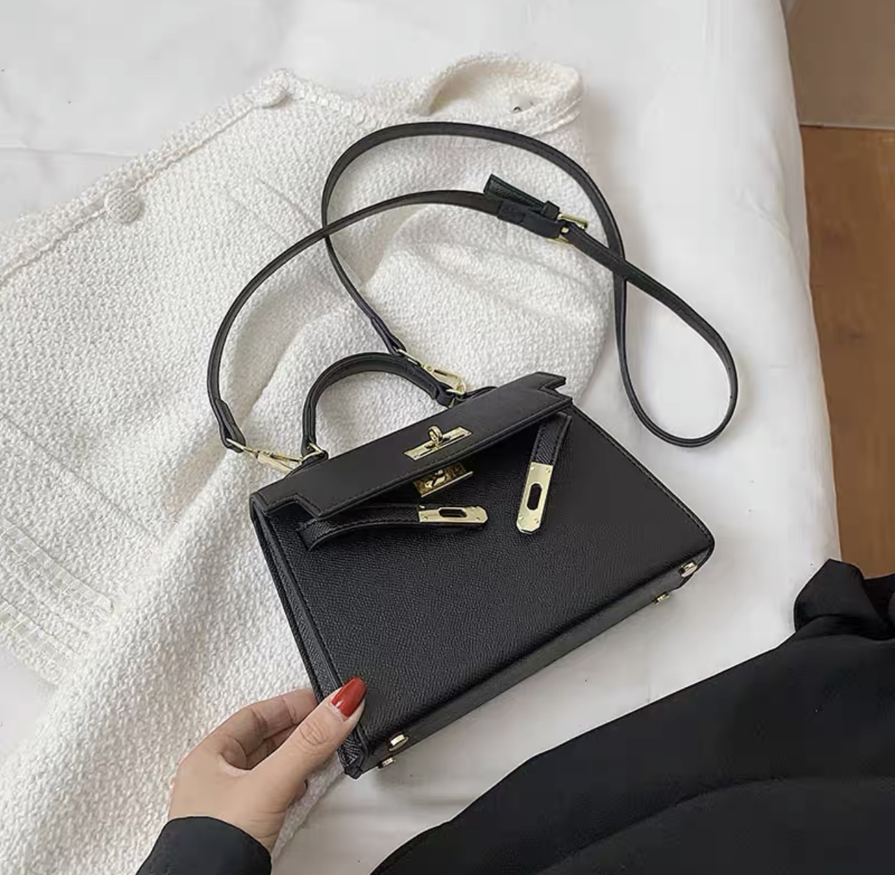 Show me something new handbag BG115 images